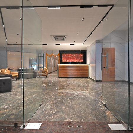 Cr Rivera Hotel Мадурай Екстериор снимка