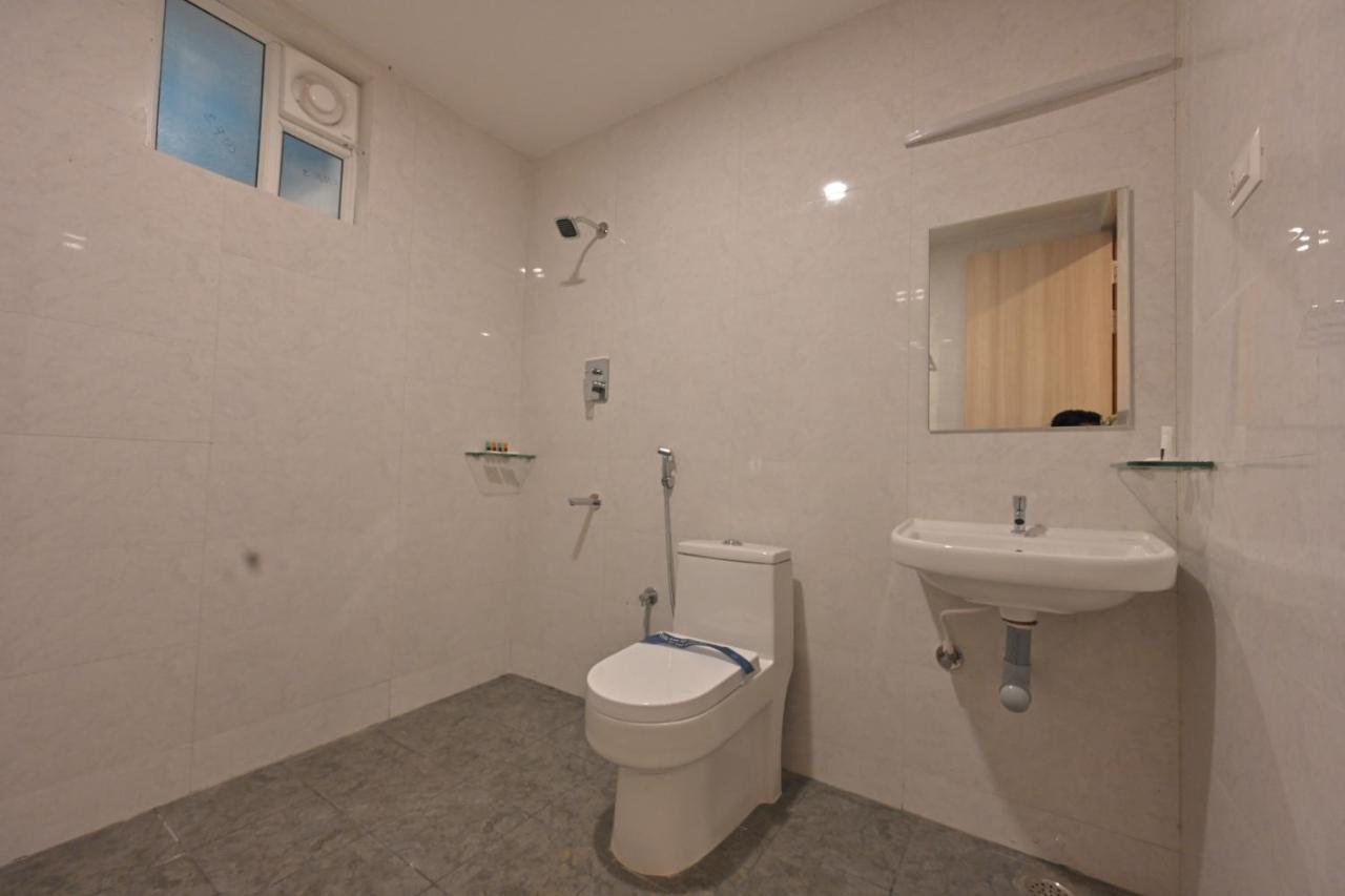 Cr Rivera Hotel Мадурай Екстериор снимка